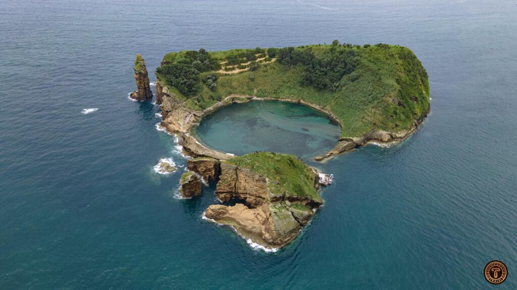 Vila Franca do Campo Island, São Miguel Island, Azores, Portugal - Tralei