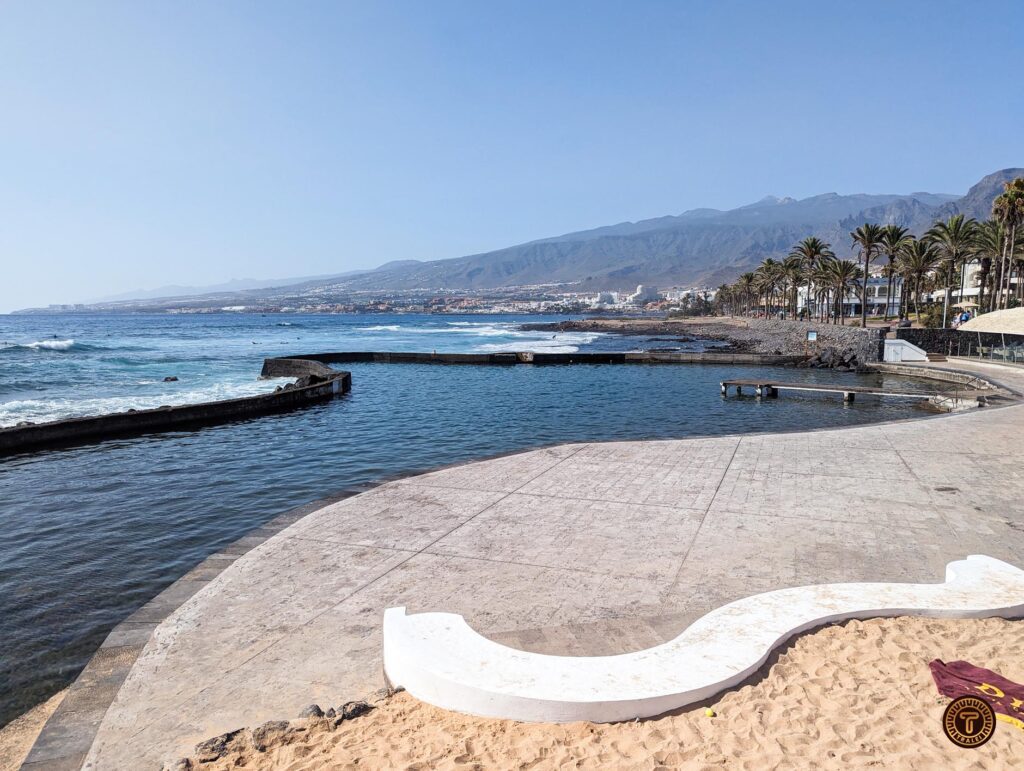 La Piscina - Piscina Naturale en Arona, Tenerife - Tralei